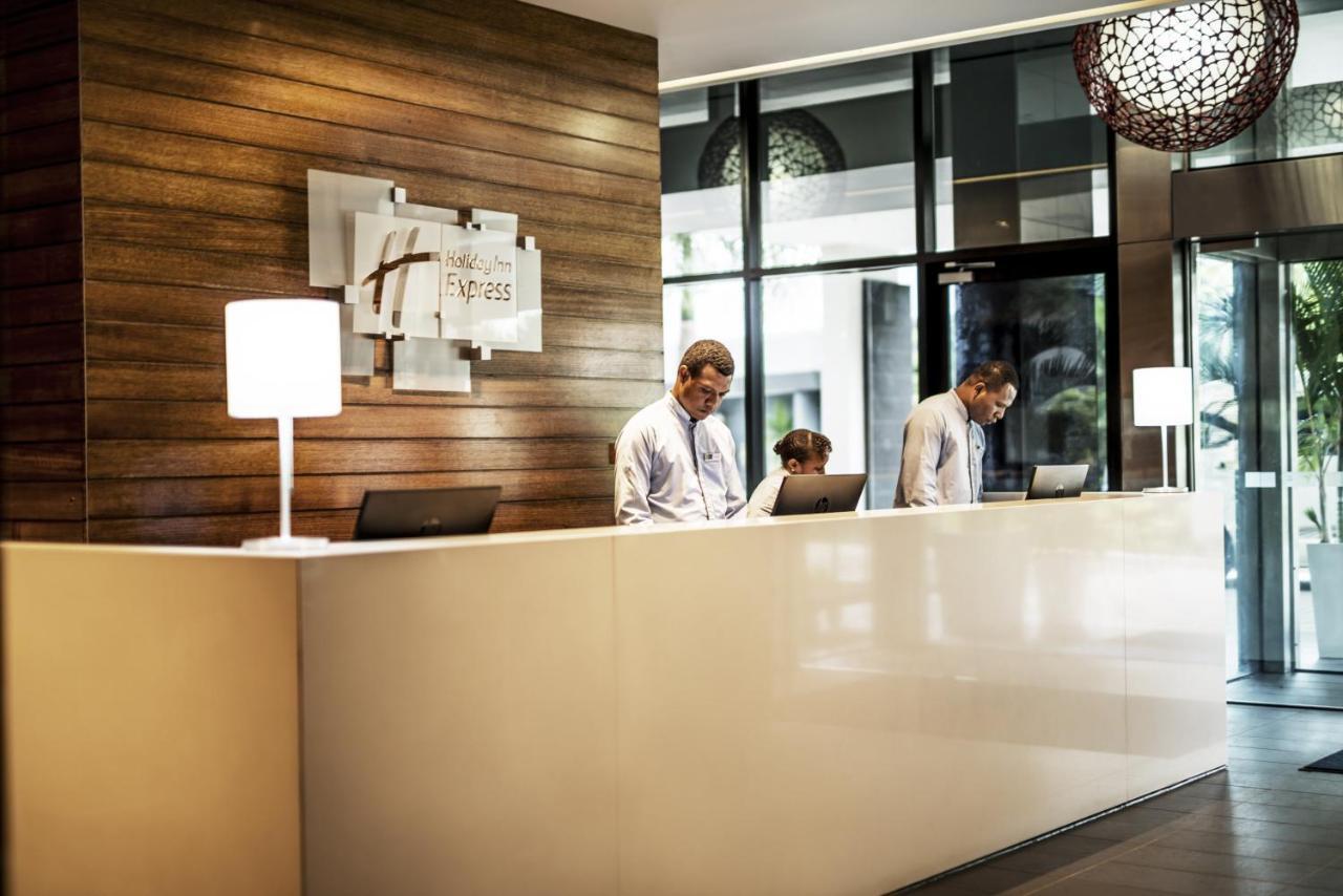 Holiday Inn Express Port Moresby By Ihg מראה חיצוני תמונה